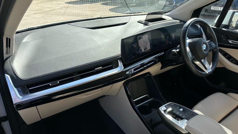 BMW 2 Series 220i MHT Luxury 5dr DCT [Tech Plus Pack] Petrol Hatchback